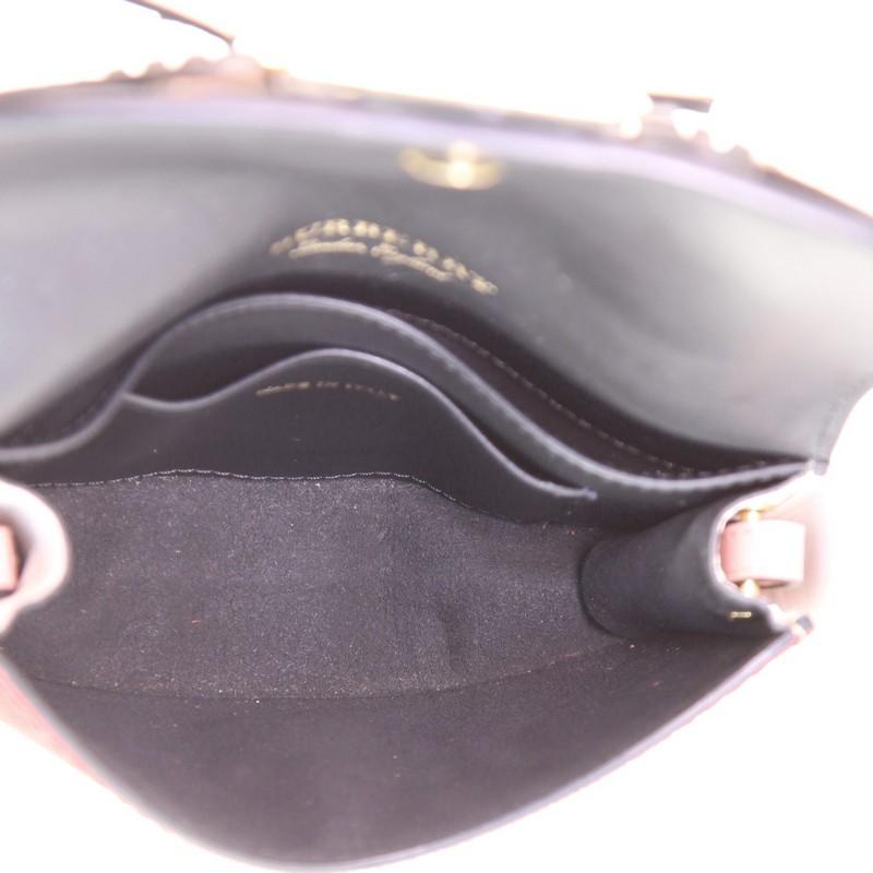 Burberry Buckle Chain Crossbody Bag Leather with Snakeskin and Applique M In Good Condition In NY, NY