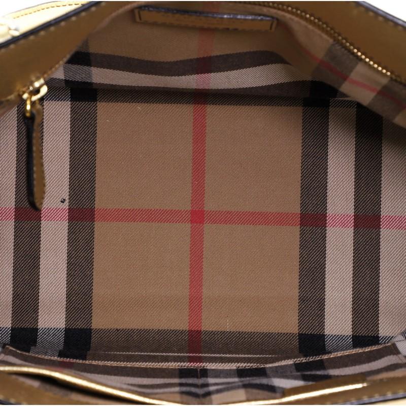 Women's or Men's Burberry Buckle Tote Leather Medium