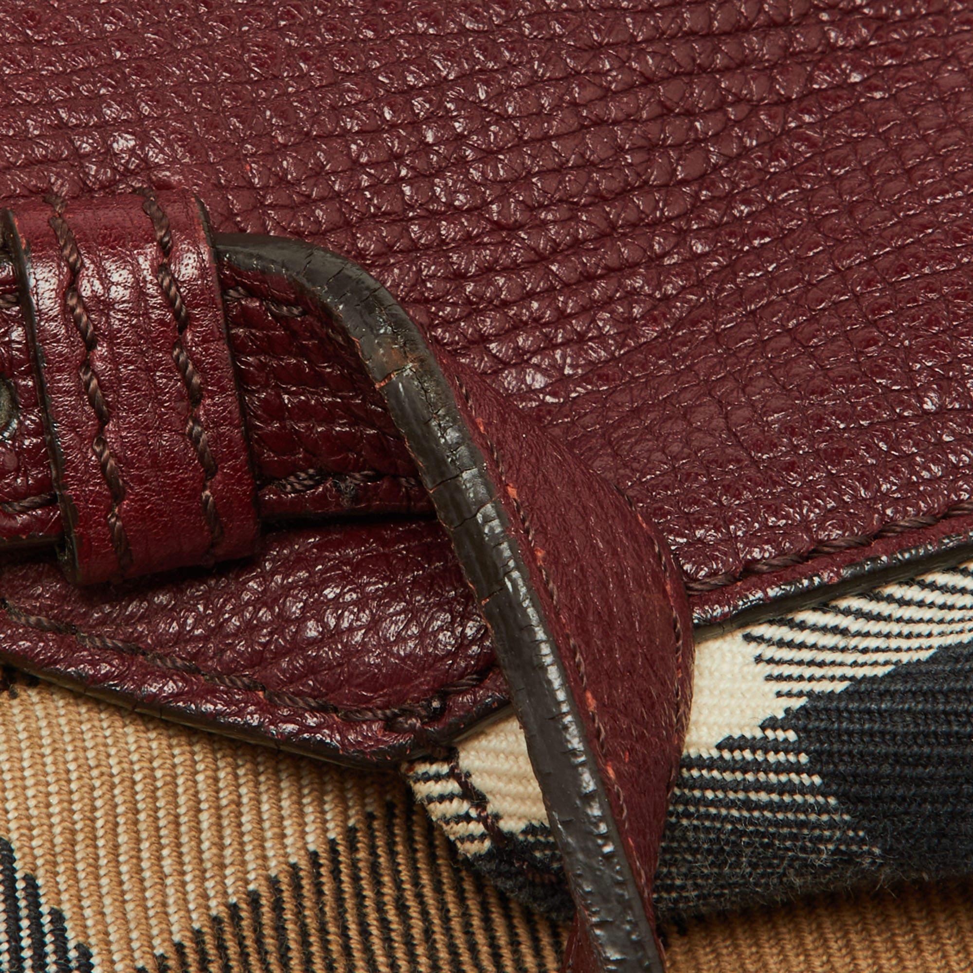 Burberry Burgundy/Beige House Check Fabric and Leather Small Canterbury Tote In Good Condition In Dubai, Al Qouz 2