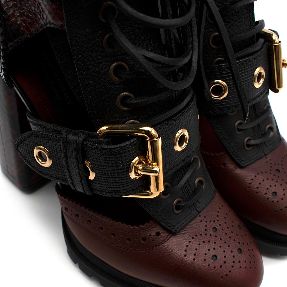 Burberry Burgundy & Black Lace-up Leather Heeled Boots - Size US 9 In New Condition In London, GB