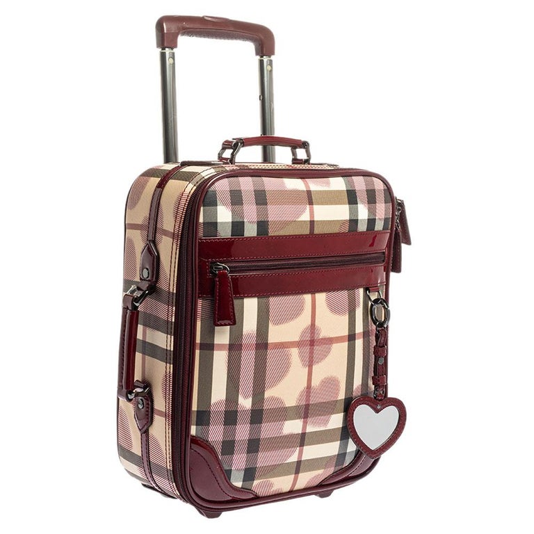 Burberry Burgundy Heart Check Coated Canvas and Patent Leather Trolley Bag  at 1stDibs | burberry trolley, burberry shopping trolley, burberry heart bag