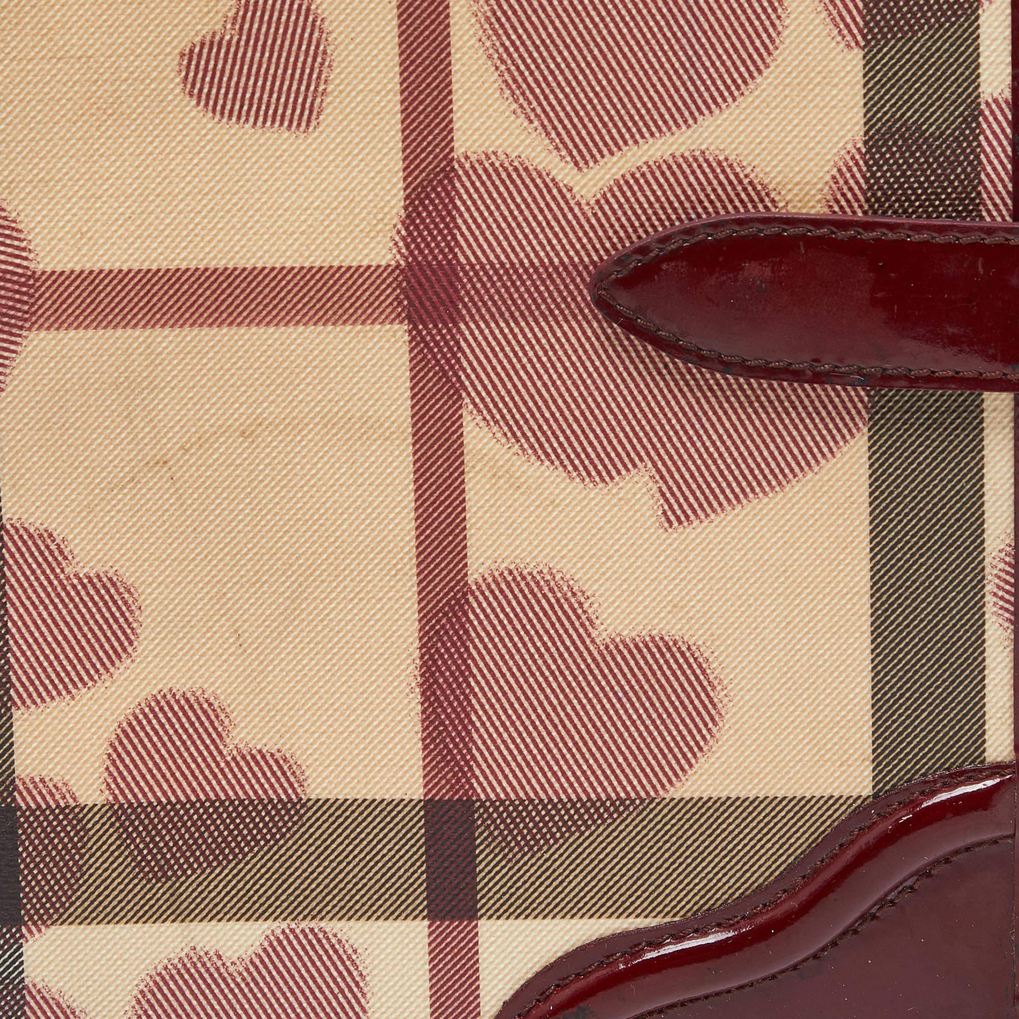 Burberry Burgundy Heart Nova Coated Canvas and Patent Leather Agenda Cover For Sale 1