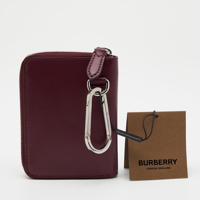 Burberry Burgundy Leather Passport Wallet For Sale at 1stDibs