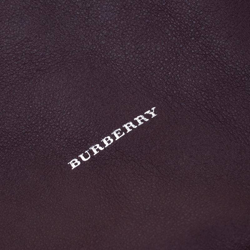 Burberry Burgundy Leather Shopper Bag In Excellent Condition In Dubai, Al Qouz 2