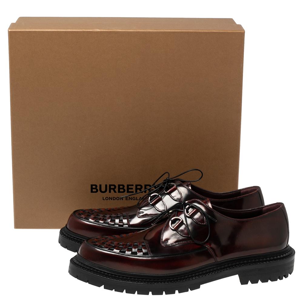 Burberry Creepers à bouts tissés et à lacets bordeaux, taille 45 3