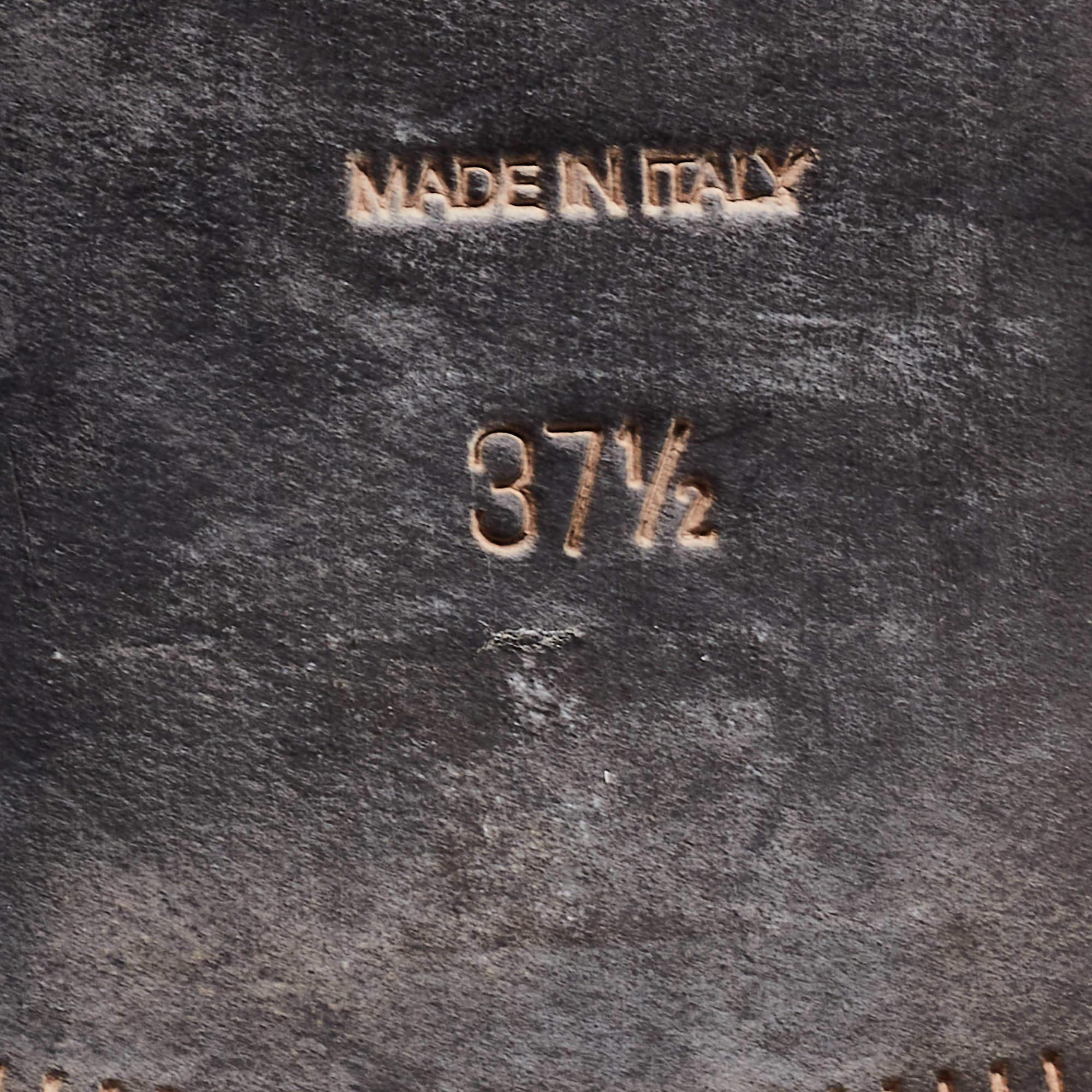 Burberry Burgundy Studded Leather Ampney Fringe Detail Oxfords Size 37.5 For Sale 1