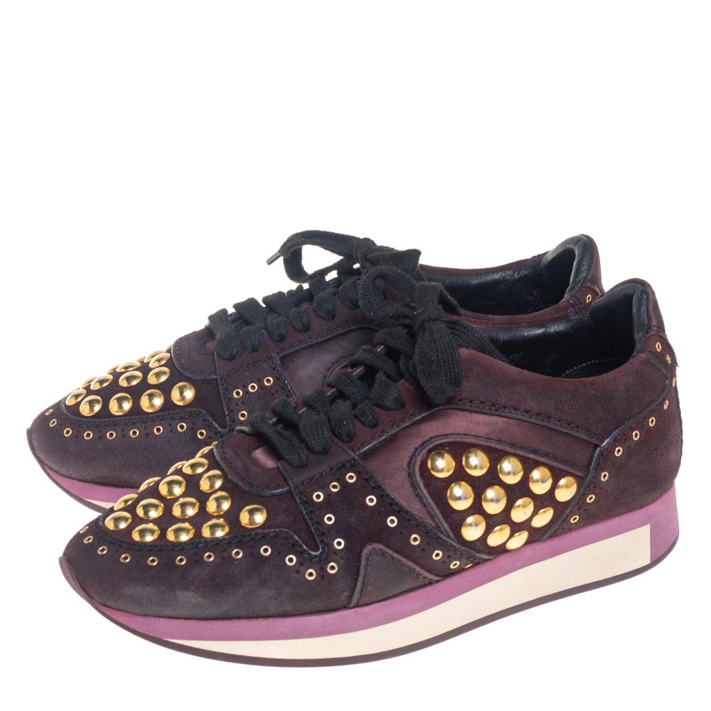 Burberry Burgundy Suede And Satin Studded Low Top Sneakers Size 38 In Fair Condition For Sale In Dubai, Al Qouz 2