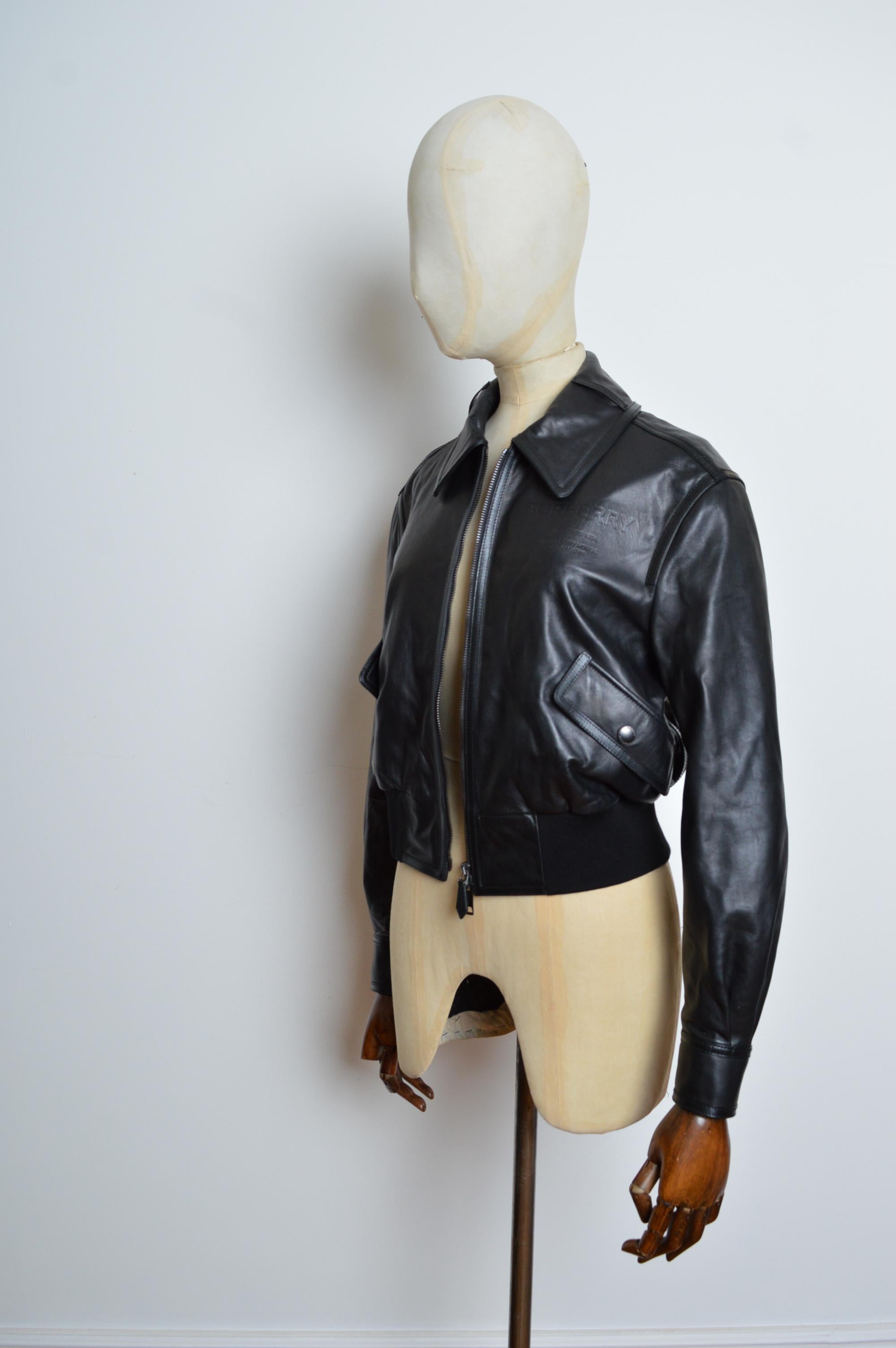 Burberry by Ricardo Tisci Lamb skin leather Bomber Jacket For Sale 8