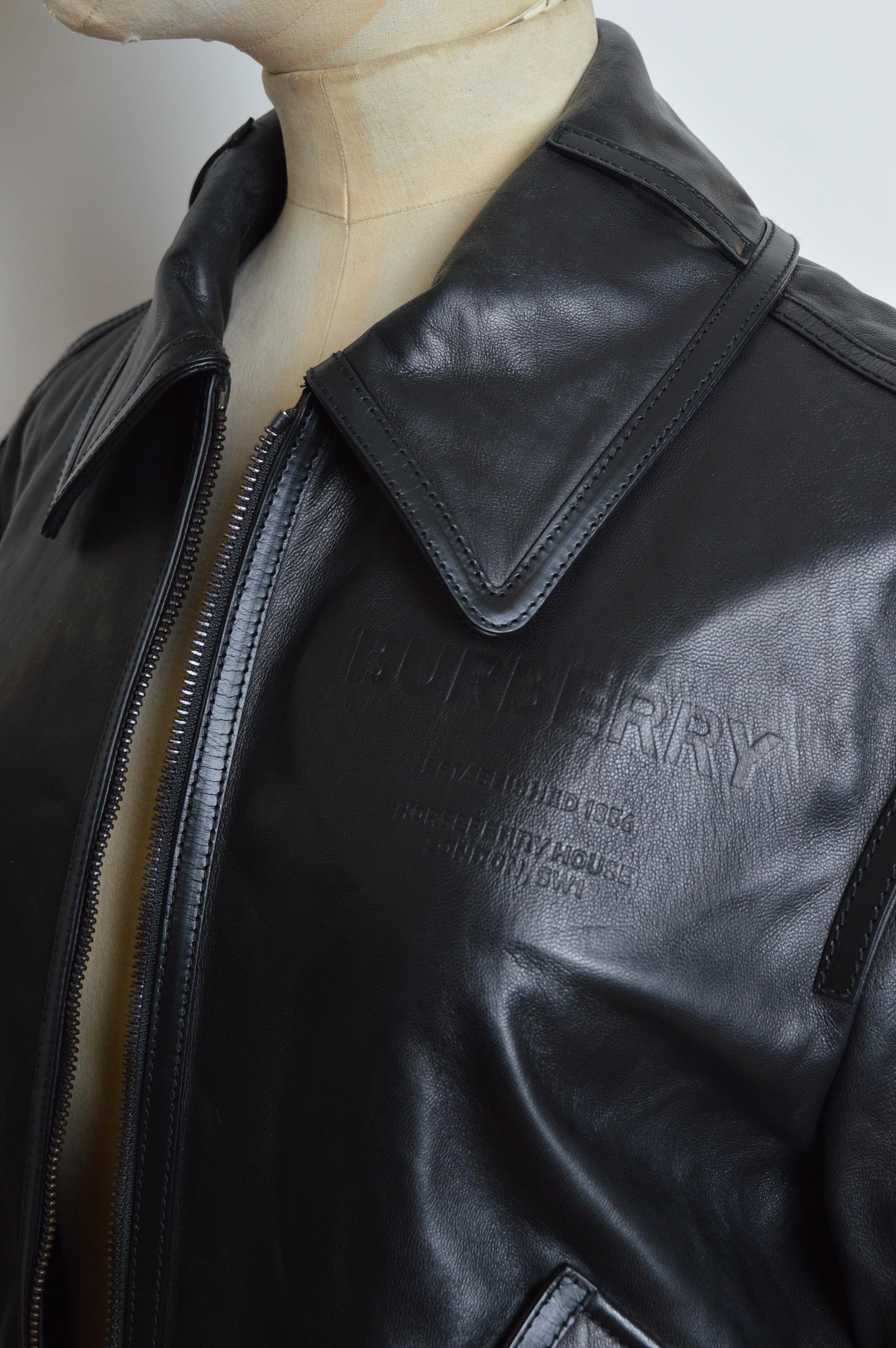 Burberry by Ricardo Tisci Lamb skin leather Bomber Jacket For Sale 9