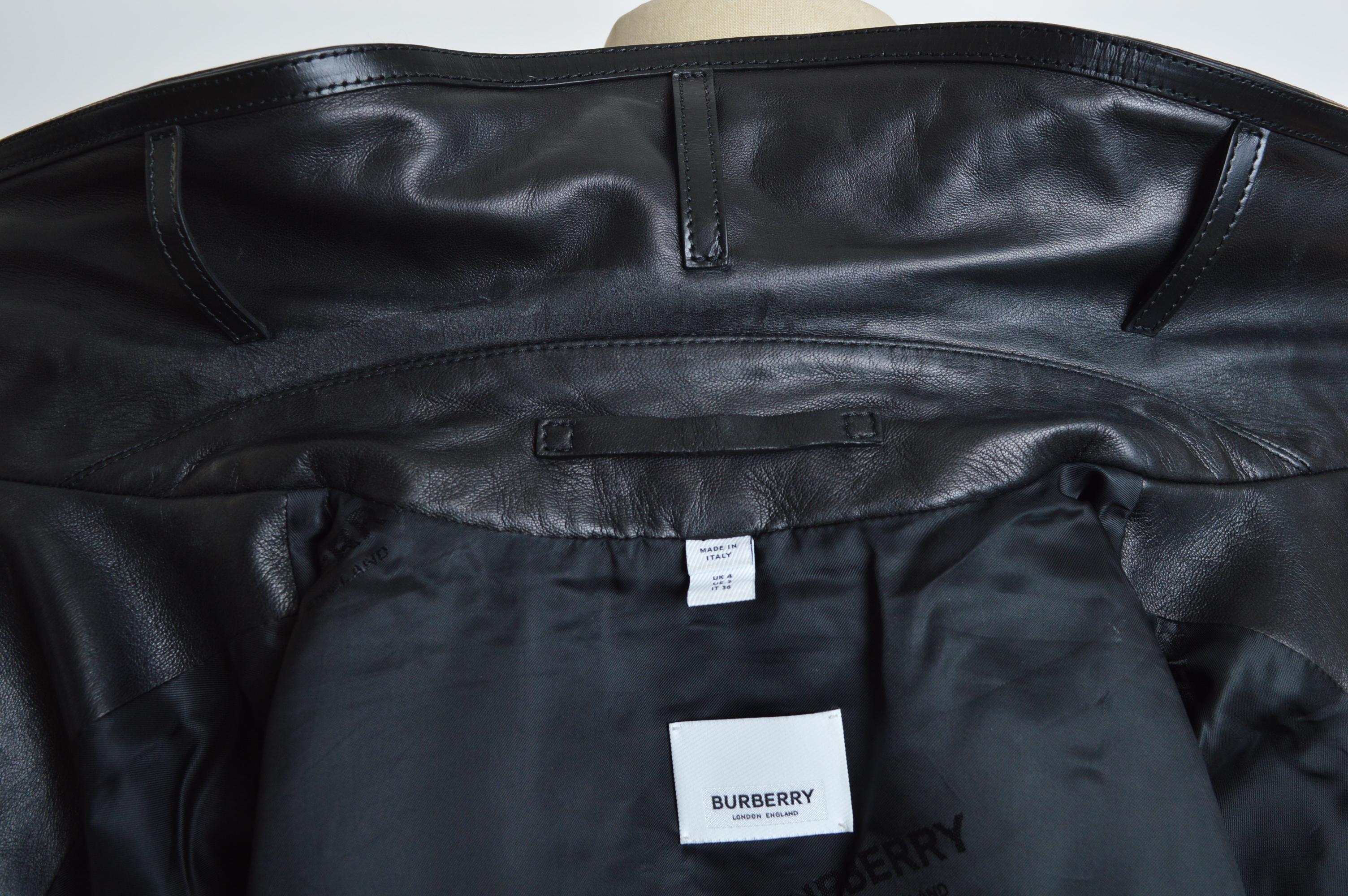 Burberry by Ricardo Tisci Lamb skin leather Bomber Jacket For Sale 12