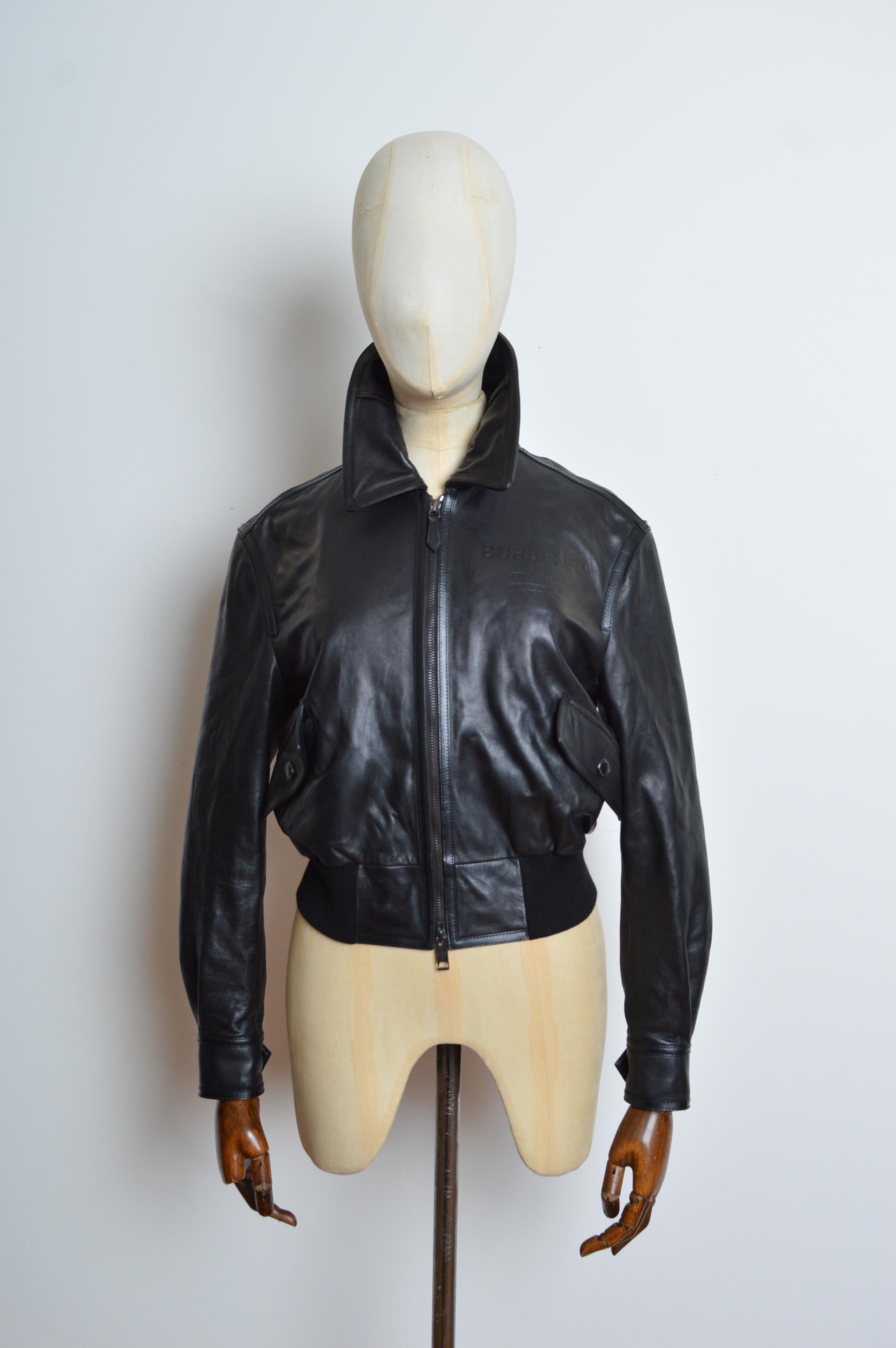 Black Burberry by Ricardo Tisci Lamb skin leather Bomber Jacket For Sale