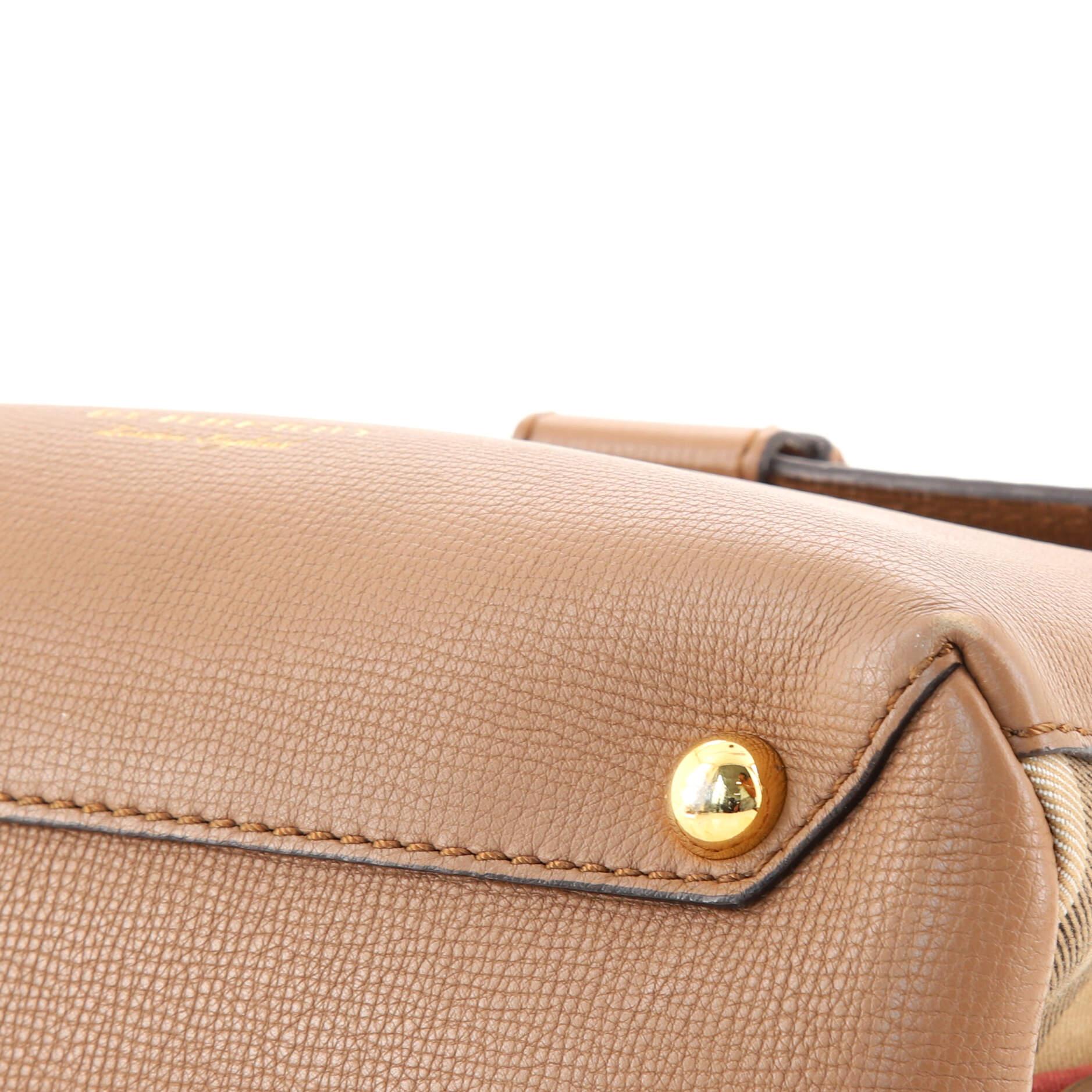 Burberry Camberley Top Handle Bag Leather Medium In Good Condition In NY, NY