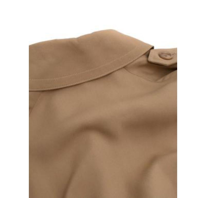 Burberry Camel Silk Crepe Trench Coat For Sale 2