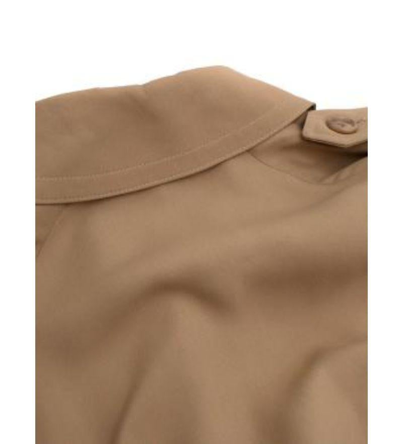 Burberry Camel Silk Crepe Trench Coat For Sale 2