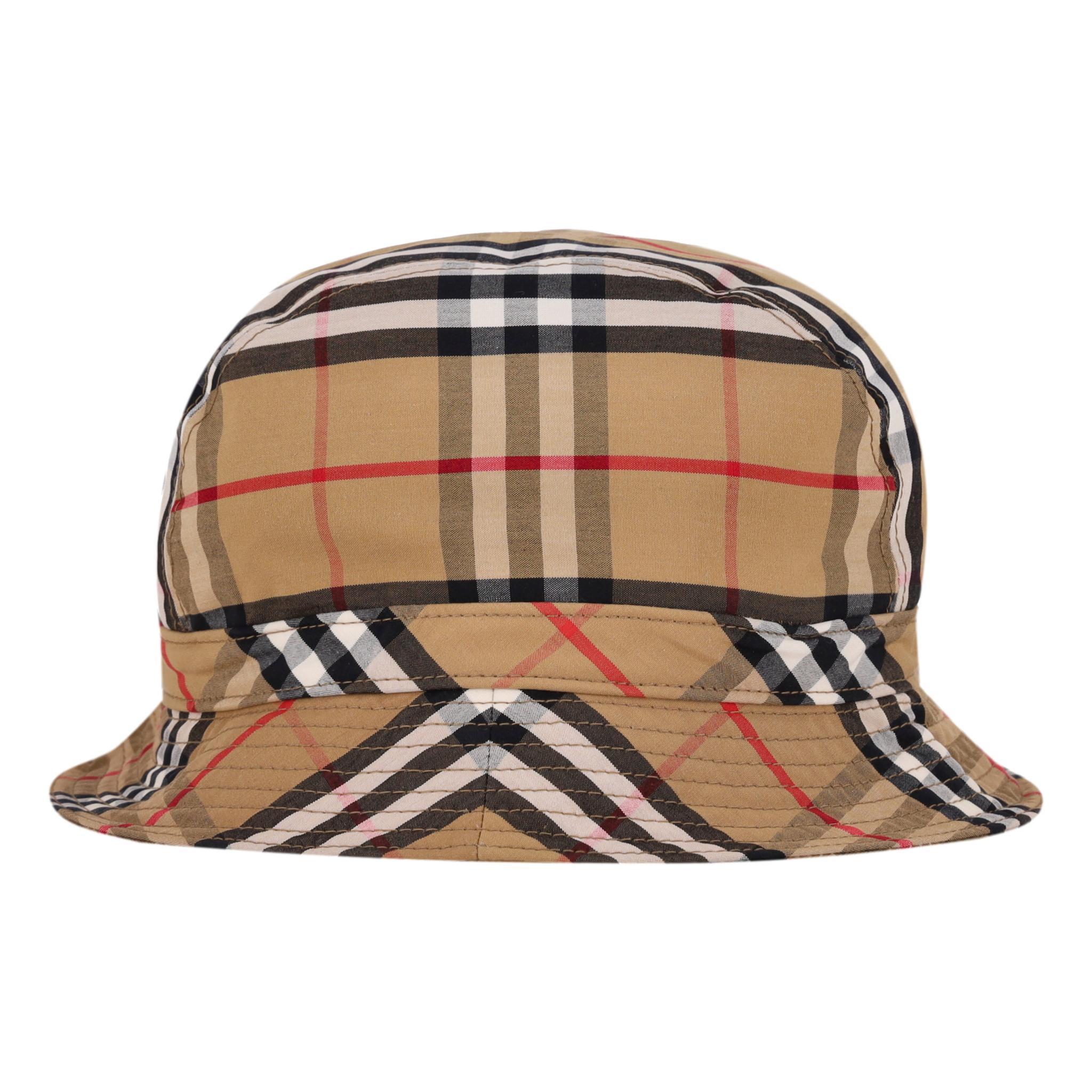 Brown Burberry Canvas Vintage Check Bucket Hat For Sale