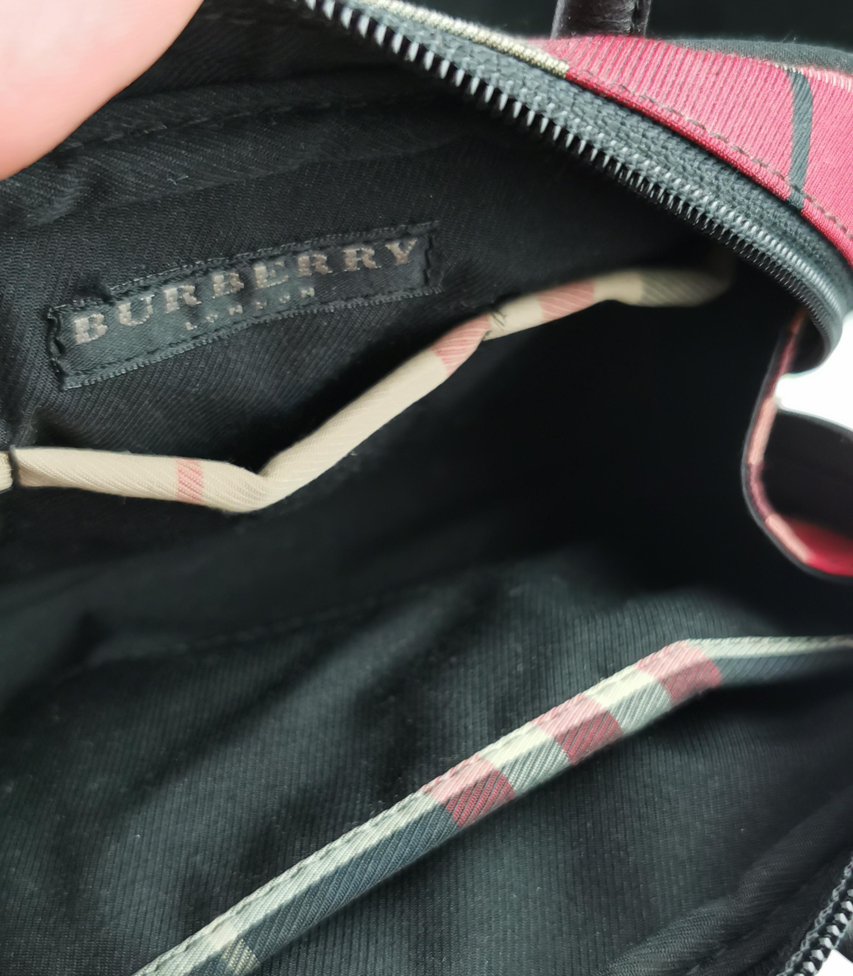 Burberry check mini bowling bag, cosmetics bag For Sale 2