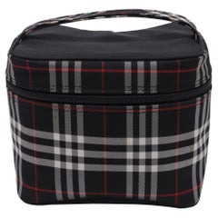 Kosmetiktasche mit Burberry-Karomuster aus schwarzem Canvas