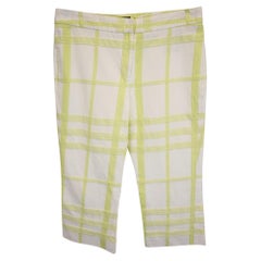 Burberry Checked Capri Pants in White and Green Cotton
