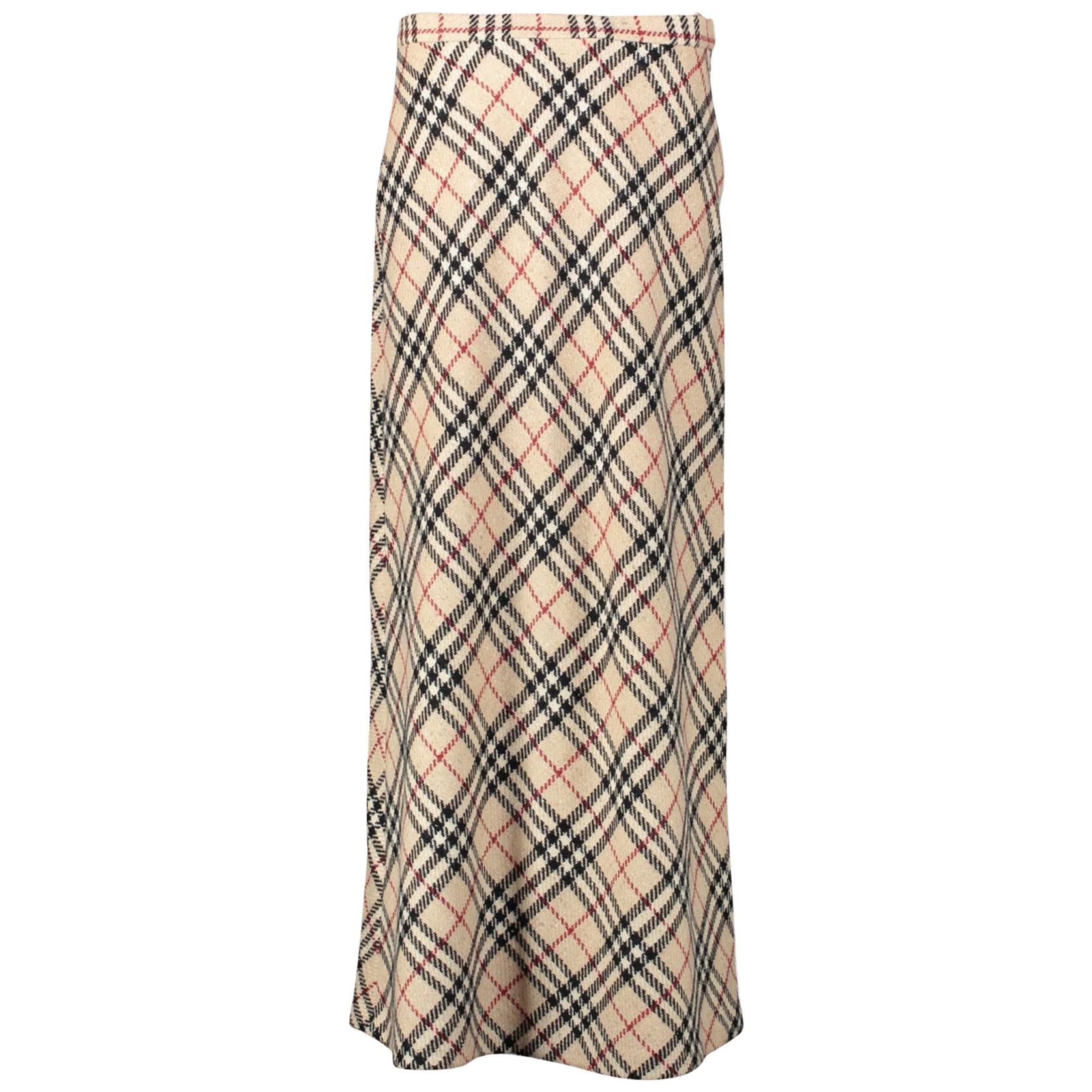Burberry Checked Pattern Long Skirt - Size IT 46 at 1stDibs | burberry long  skirt, burberry maxi skirt, long burberry skirt