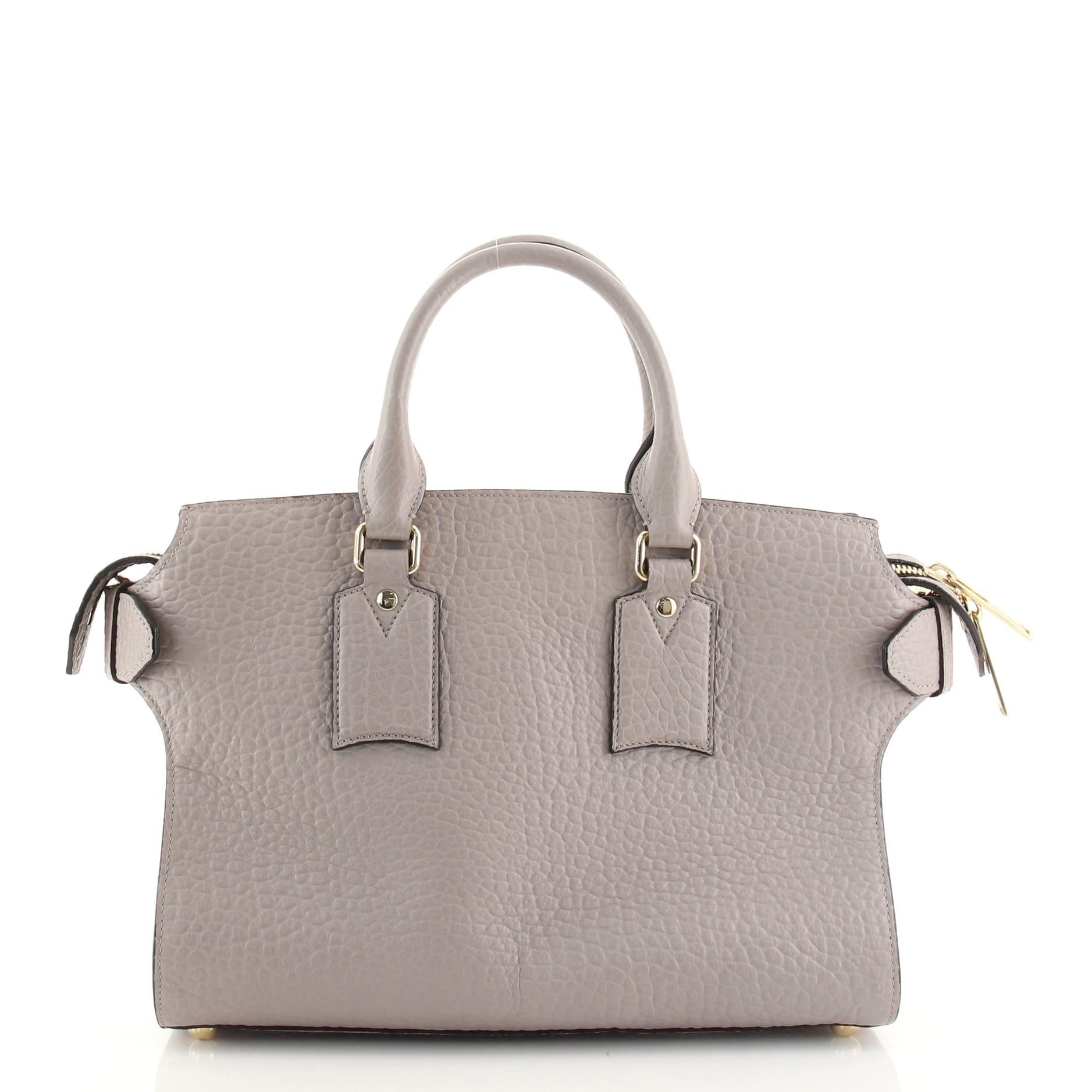 Umwandelbare Burberry Clifton Tragetasche aus genarbtem Leder Medium (Grau)