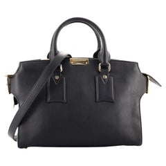 Burberry Clifton Tote Convertibile in Pelle Liscia Media