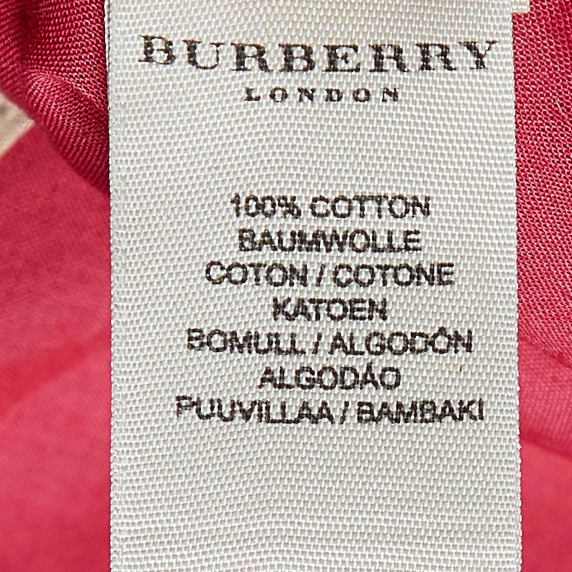 Burberry Coral Pink Cotton Sarong S In Good Condition For Sale In Dubai, Al Qouz 2