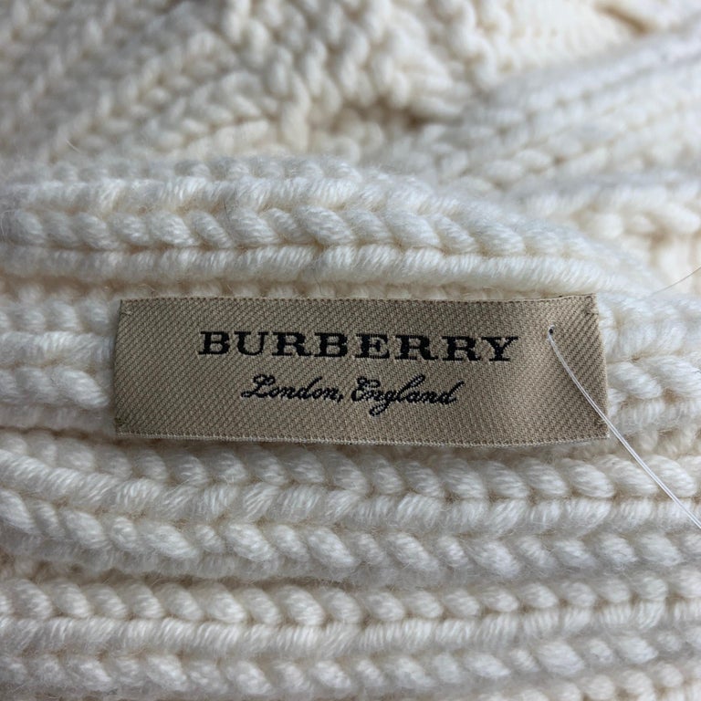 BURBERRY Cream Cable Knit Wool Cashmere Tassel Fringe Scarf For Sale at  1stDibs | burberry knit scarf