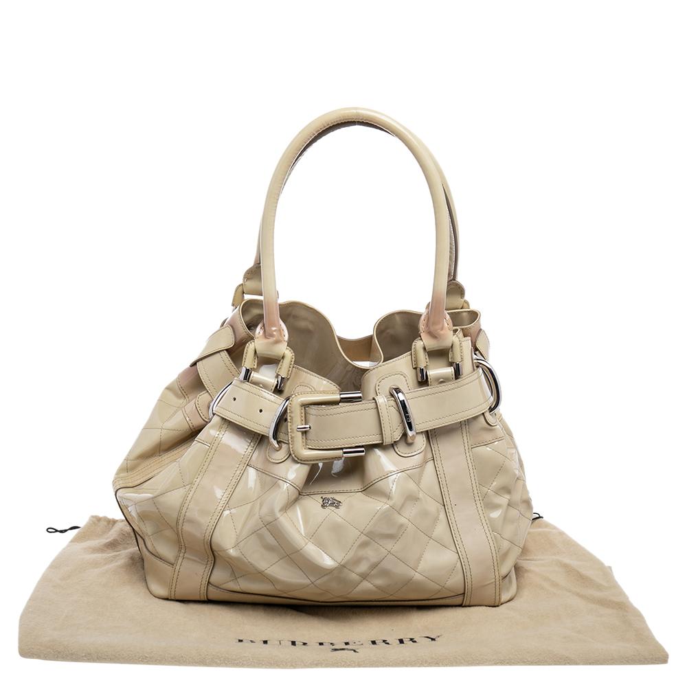 Burberry Cream Quilted Patent Leather Beaton Tote For Sale 4