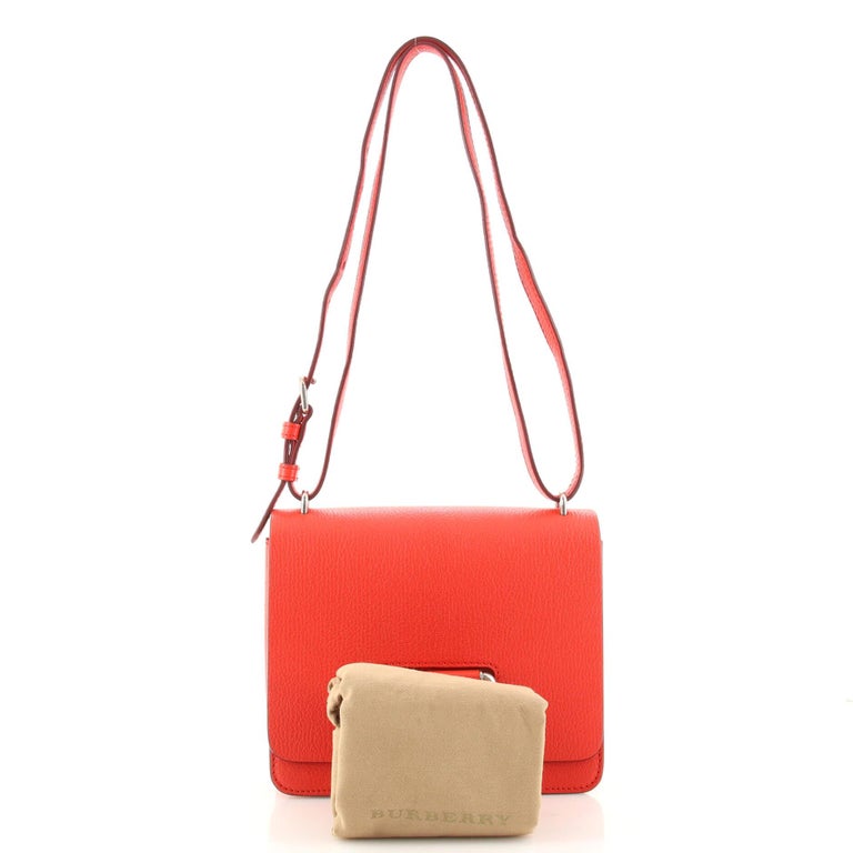 Burberry DRing Shoulder Bag Leather Small For Sale at 1stDibs