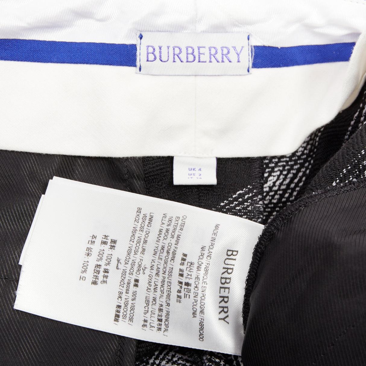 Burberry Daniel Lee, pantaloni in lana a quadri House grigio a gamba larga con paracadute IT34 XXS in vendita 3