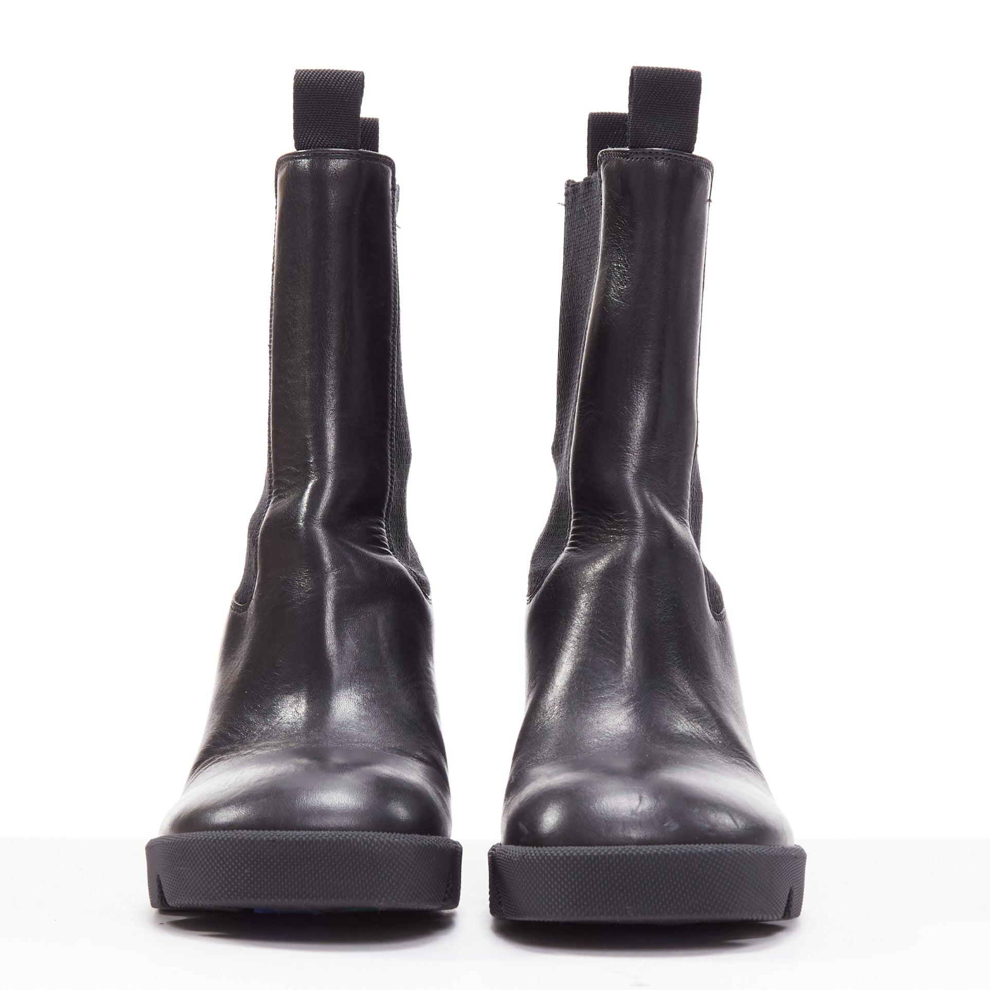 Noir Burberry Daniel Lee Stride 85 bottes à talon en cuir noir EU39 en vente