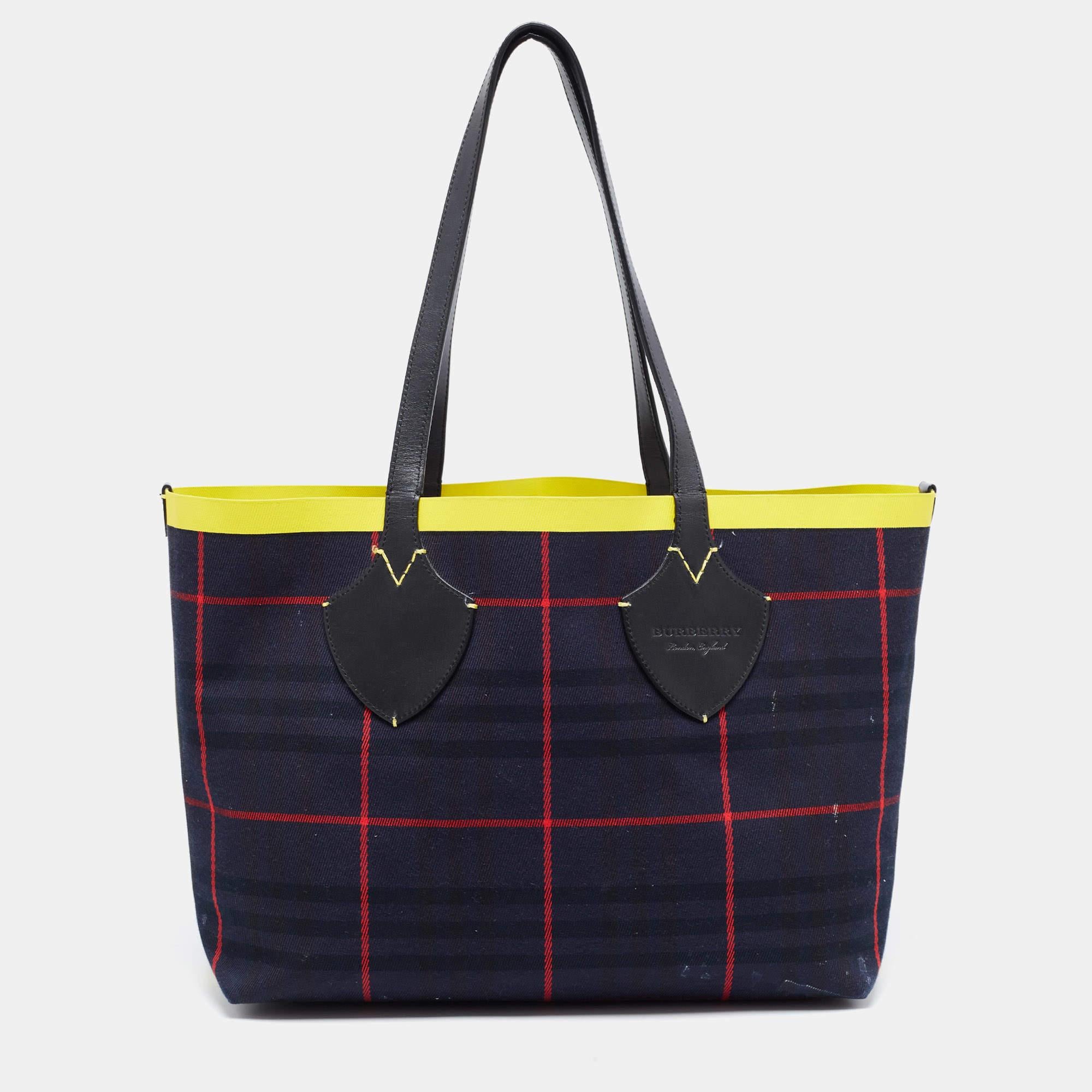 Burberry Dark Blue/Red Check Canvas Medium Reversible Giant Tote 11