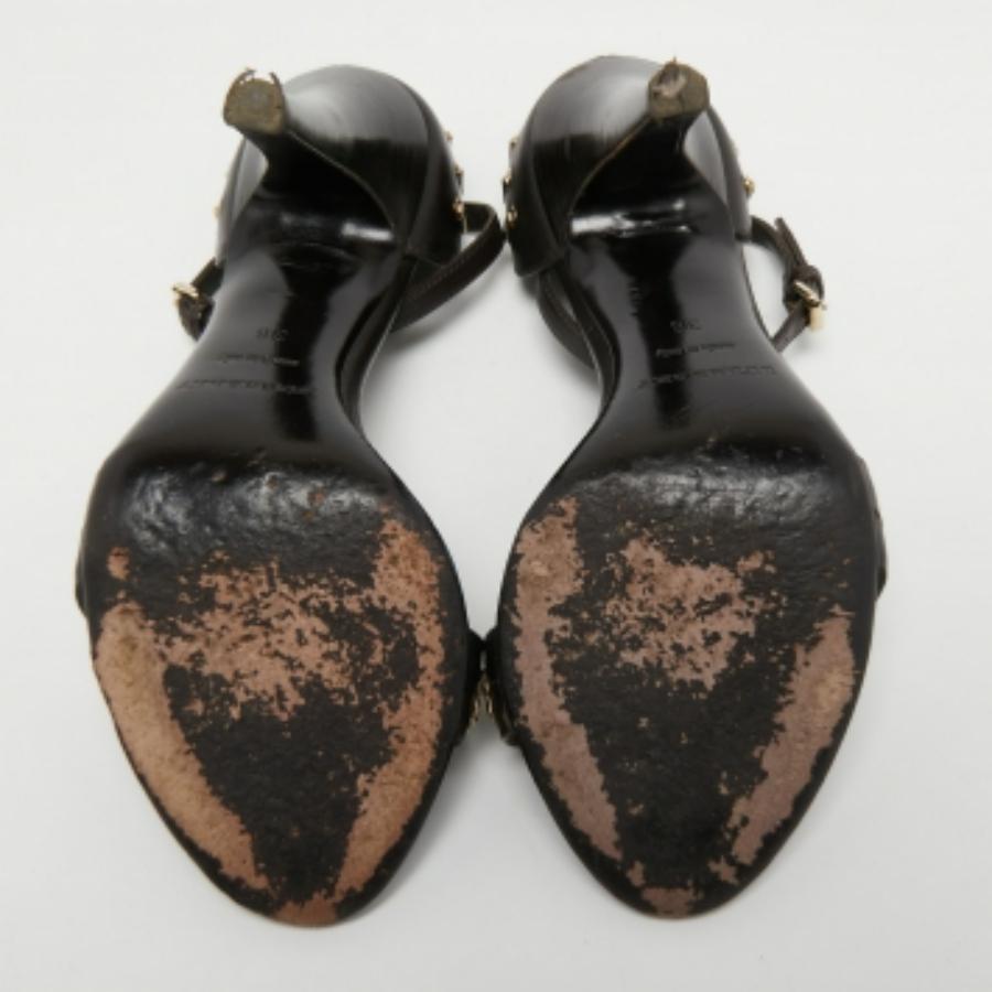 Burberry Dunkelbraune Leder Riemchensandalen Größe 36 Damen im Angebot