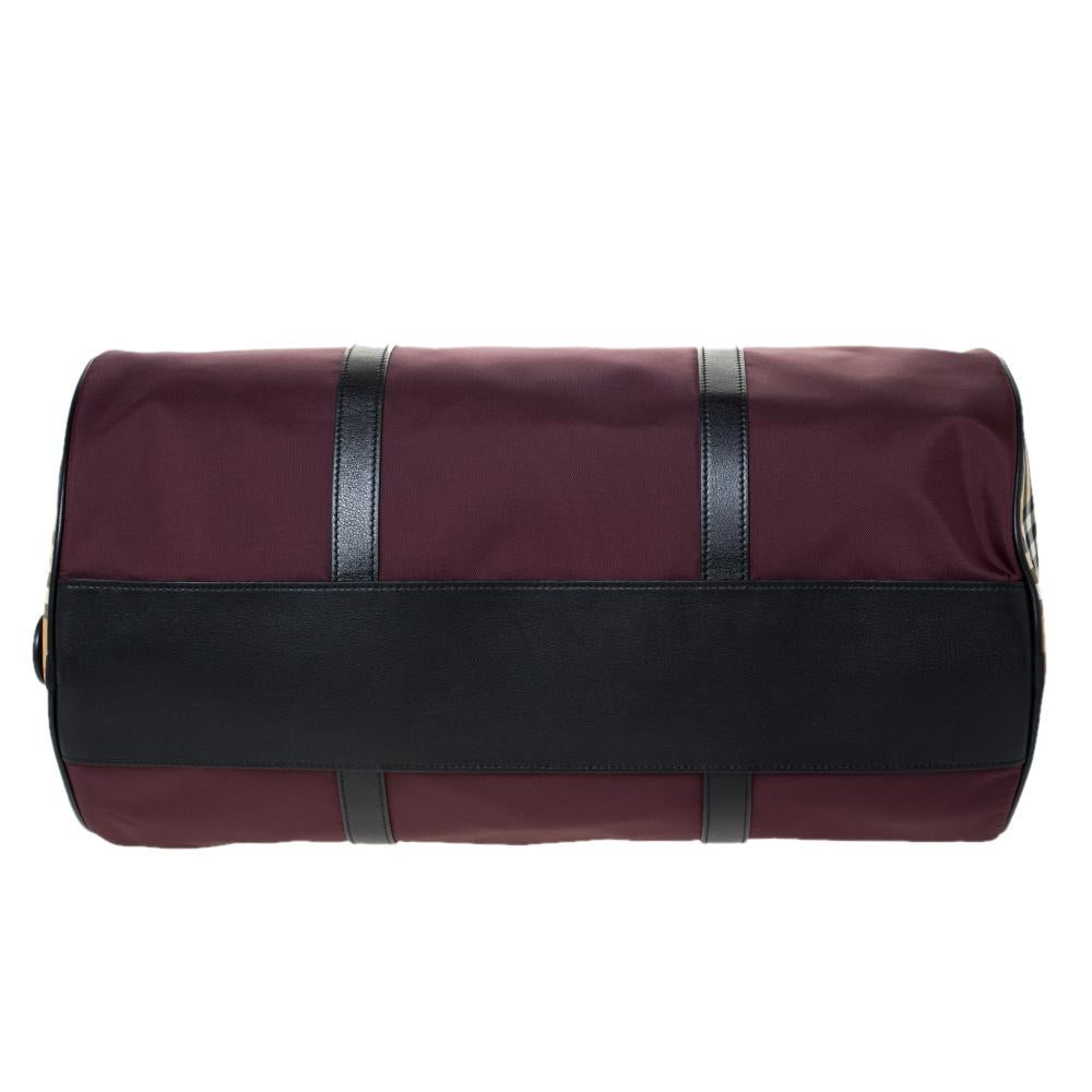 Black Burberry Dark Burgundy/Beige Nylon Medium Kennedy Duffel Bag