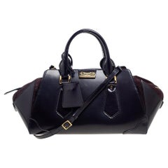 Dunkel pflaumenfarbene Schultertasche aus Leder und Wildleder mit Blaze von Burberry