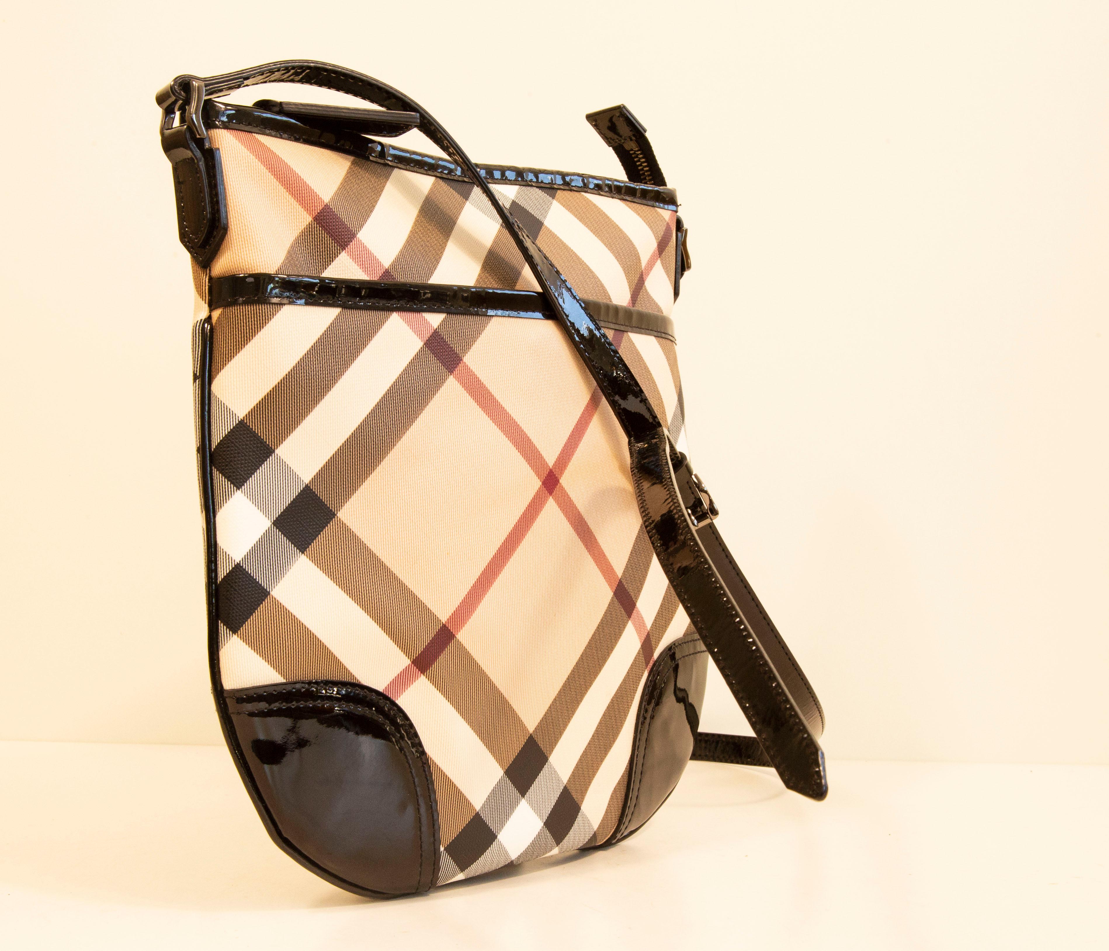 Burberry Dryden Crossbody Bag in Multicolor Coated Canvas 21st C For Sale 1