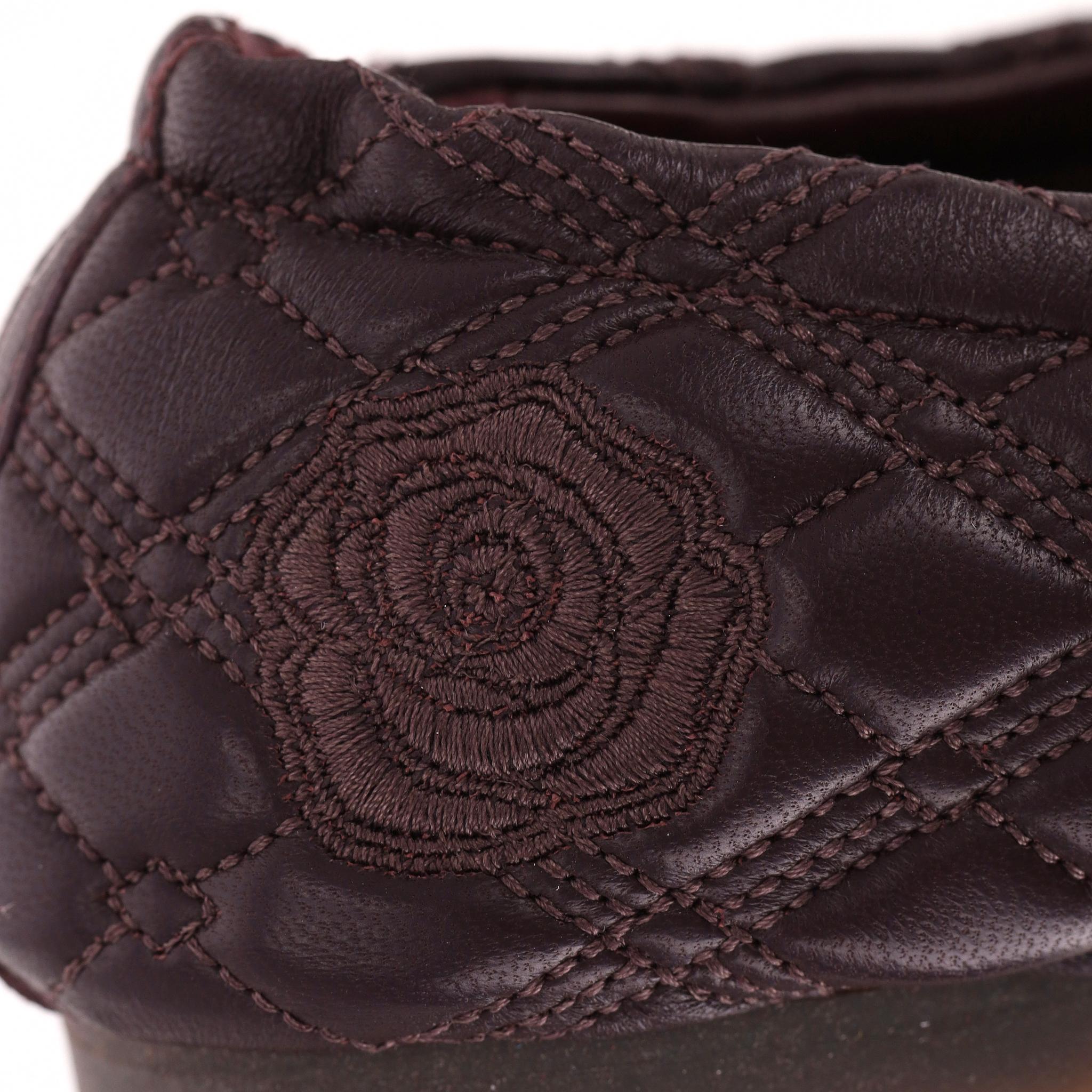Ballerine in pelle d'agnello ricamate di Burberry 3