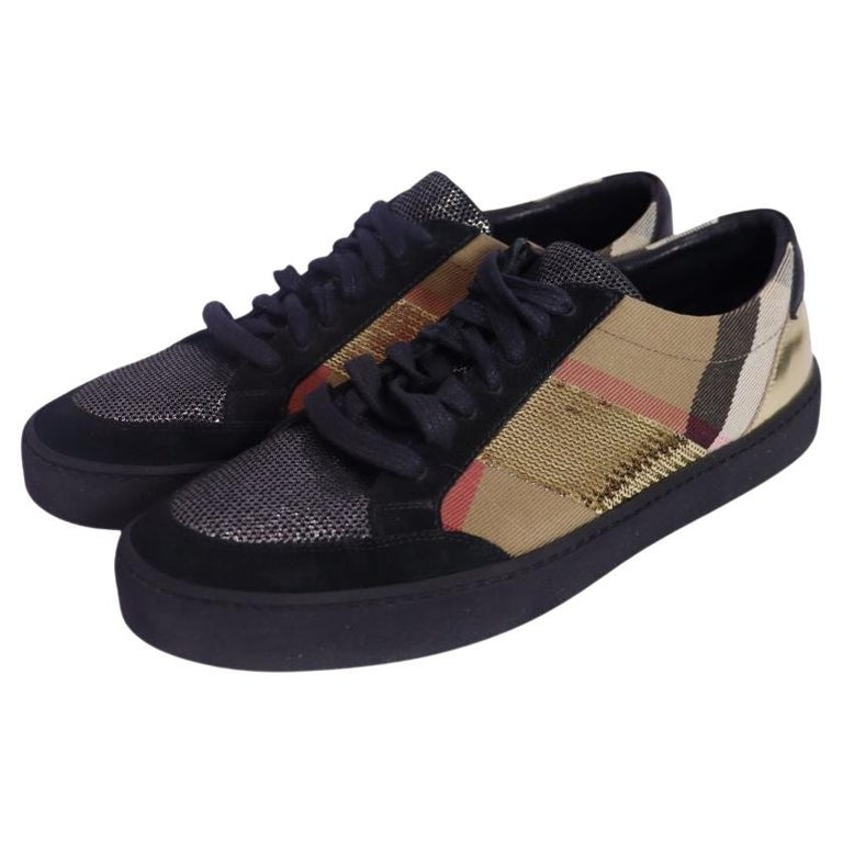 Burberry UE 40 en venta en 1stDibs España