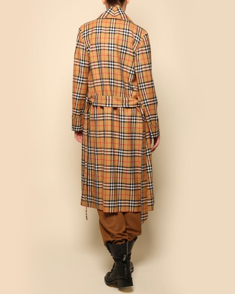 Burberry F/W 18 brown plaid check print brown oversized belted wool trench  coat For Sale at 1stDibs