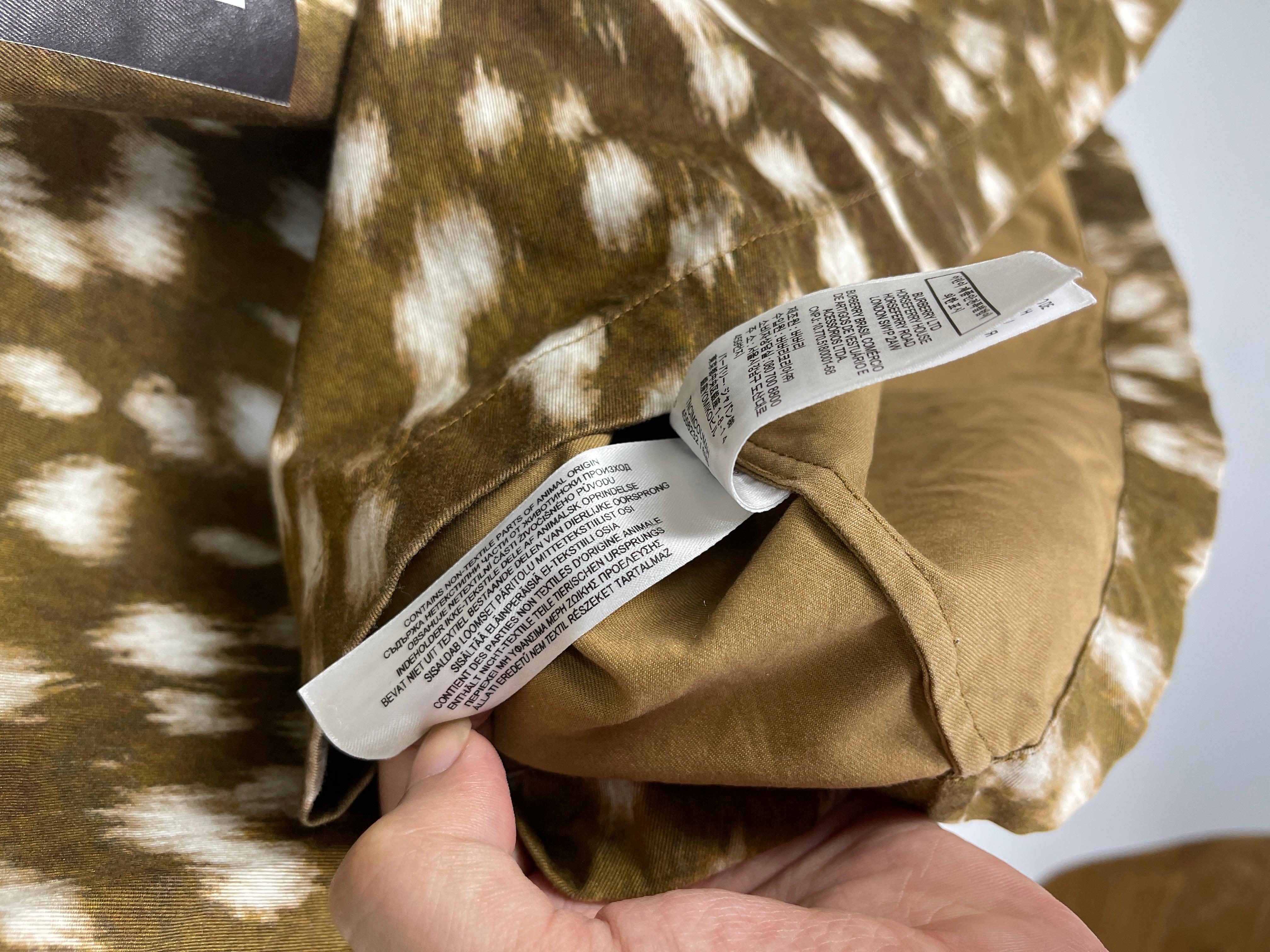 Burberry F/W2019 All-over Bambi Shirt For Sale 4