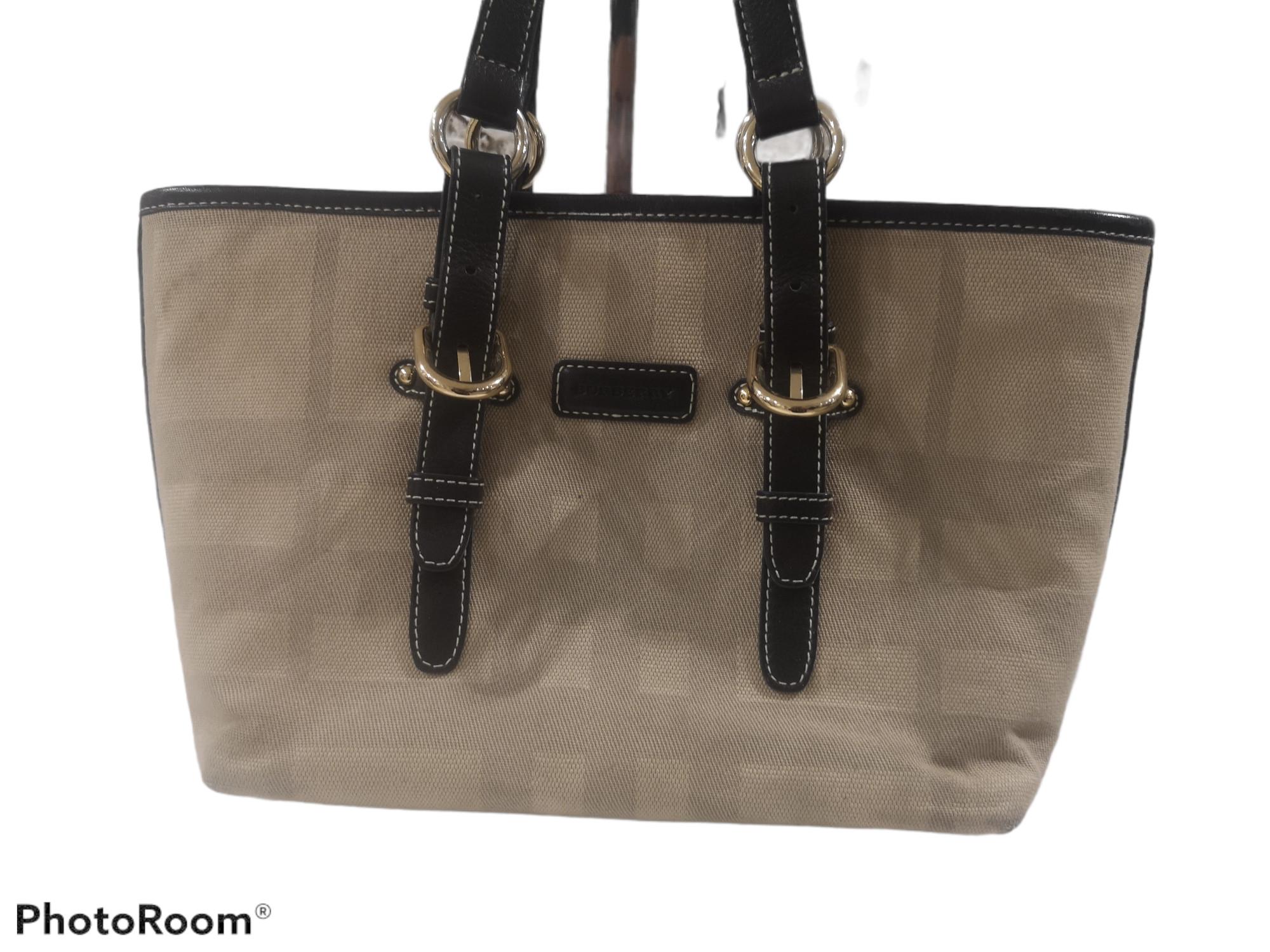 Gray Burberry fabric and leather shoulder bag For Sale