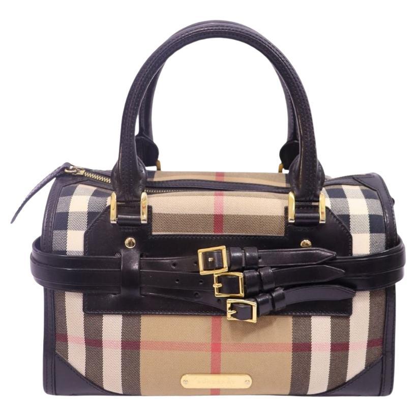 Burberry in vendita