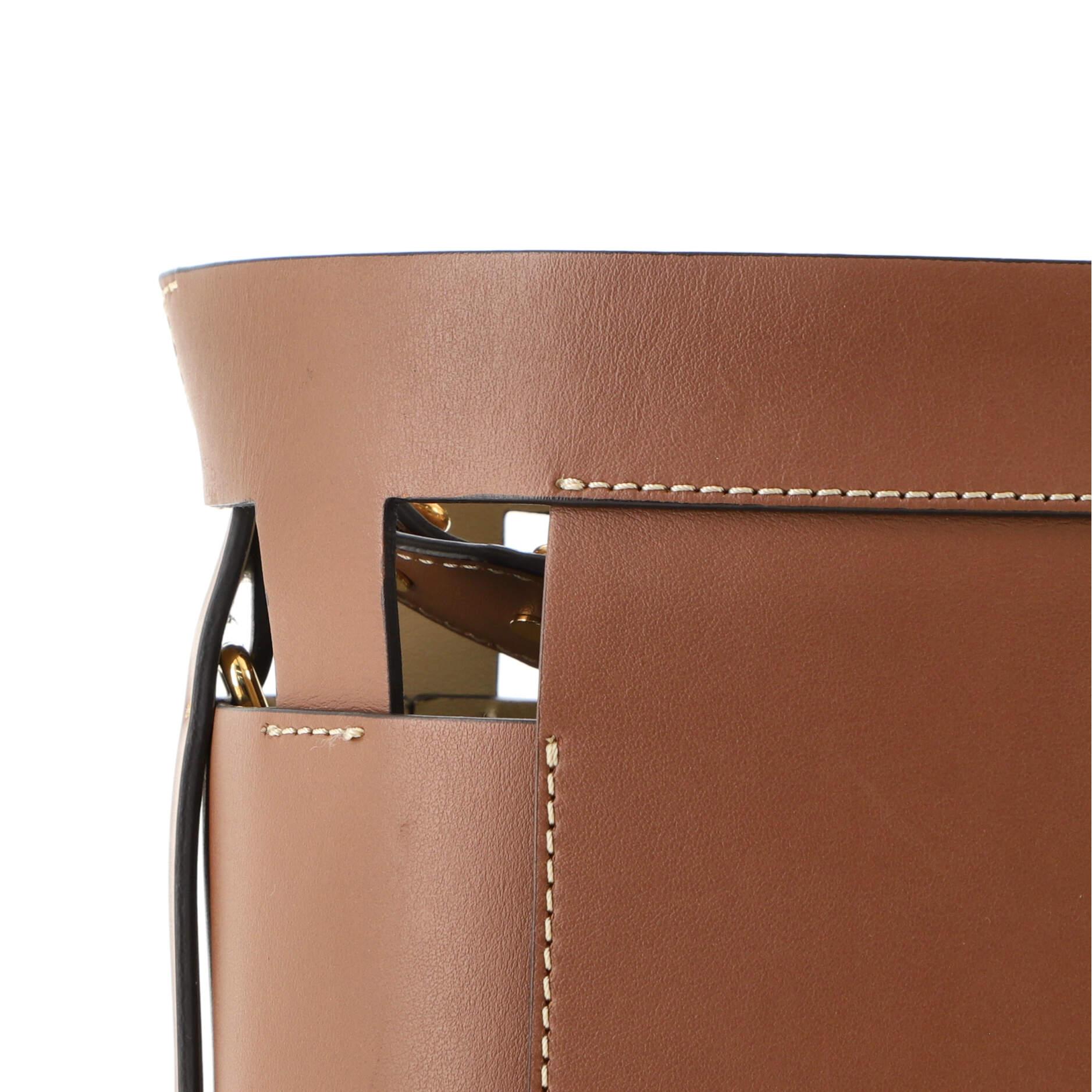 Burberry Foster Bucket Bag Leather 1