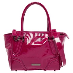 Burberry Tote in pelle verniciata con stampa a quadri fucsia
