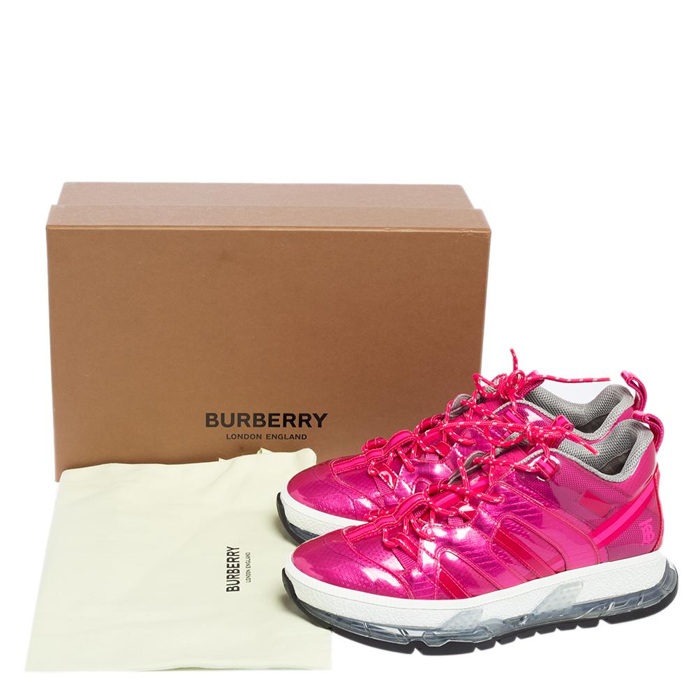 Burberry Fuchsia glänzende Vinyl Union Low Top Turnschuhe Größe 40 3