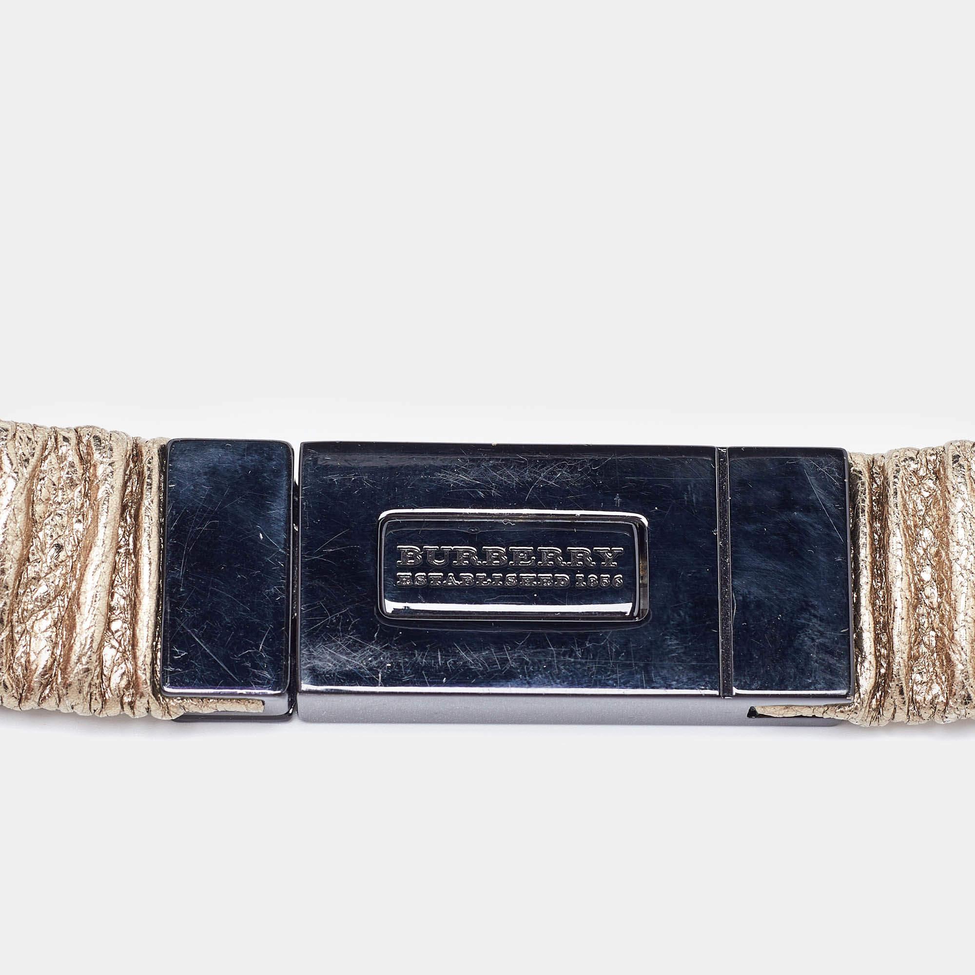 Cinturón Burberry de piel fruncida dorada 85CM Marrón en venta