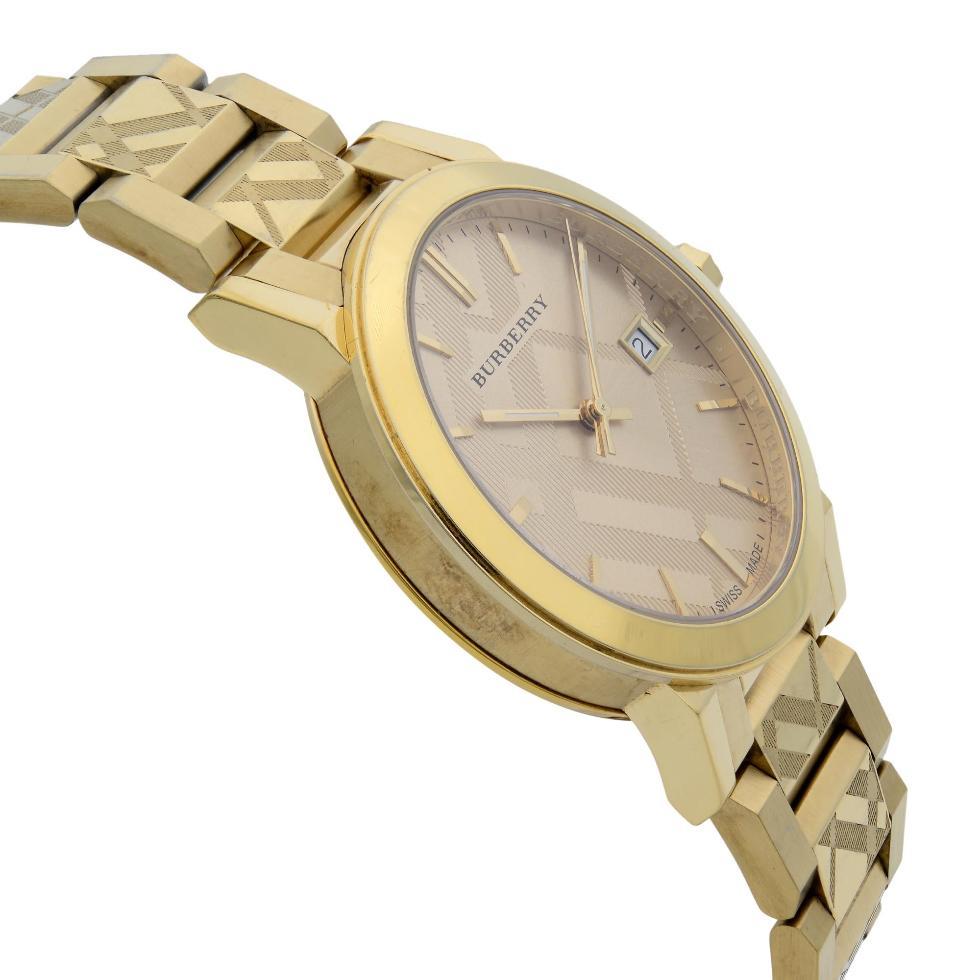 Burberry Gold Ion-Plated Stainless Steel Gold Dial Quartz Unisex Watch BU9038 In Fair Condition In New York, NY