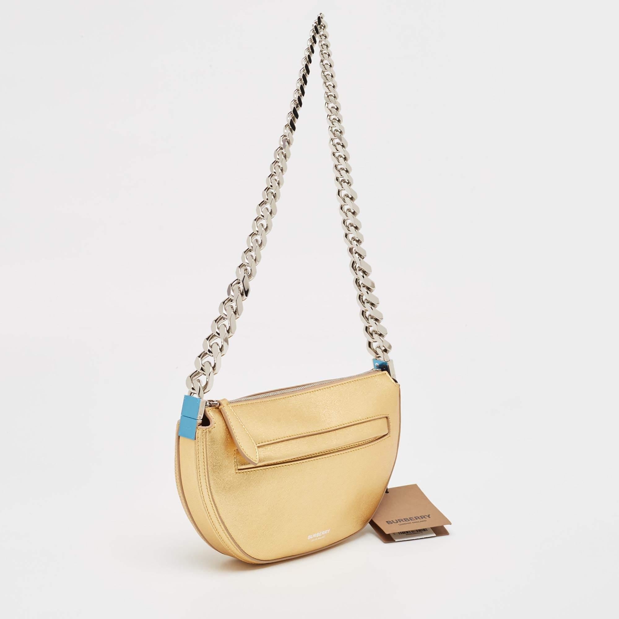 Burberry Gold Leather Mini Olympia Zip Chain Bag In New Condition In Dubai, Al Qouz 2