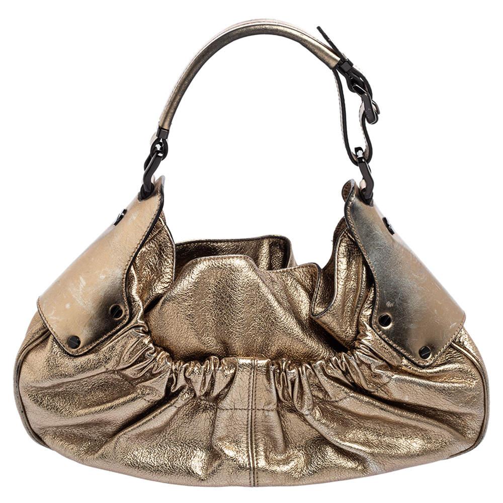 Burberry Gold Leather Warrior Drawstring Hobo In Good Condition In Dubai, Al Qouz 2