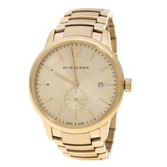 Used Burberry Gold Plated Steel BU10006 The Classic Round Gold Mantel Women's Wristwa